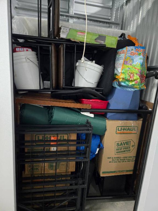5 x 5 storage unit in Lakewood, CO