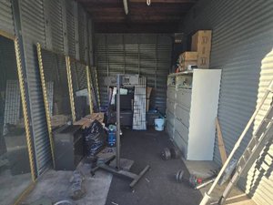 10 x 15 storage unit in Paramount, CA