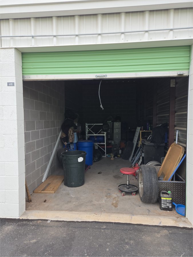 10 x 25 storage unit in Hurricane, UT
