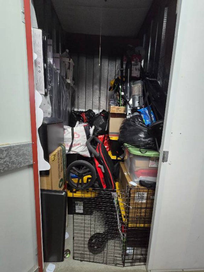 5 x 5 storage unit in Morgan Hill, CA