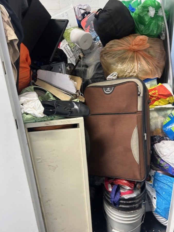 5 x 68 storage unit in Union City, NJ