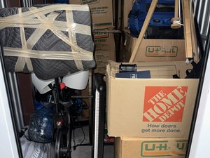 10 x 10 storage unit in New York, NY