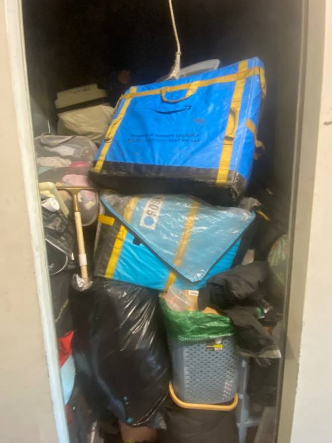 5 x 10 storage unit in Claremont, CA