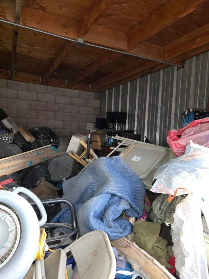 10 x 15 storage unit in Las Vegas, NV