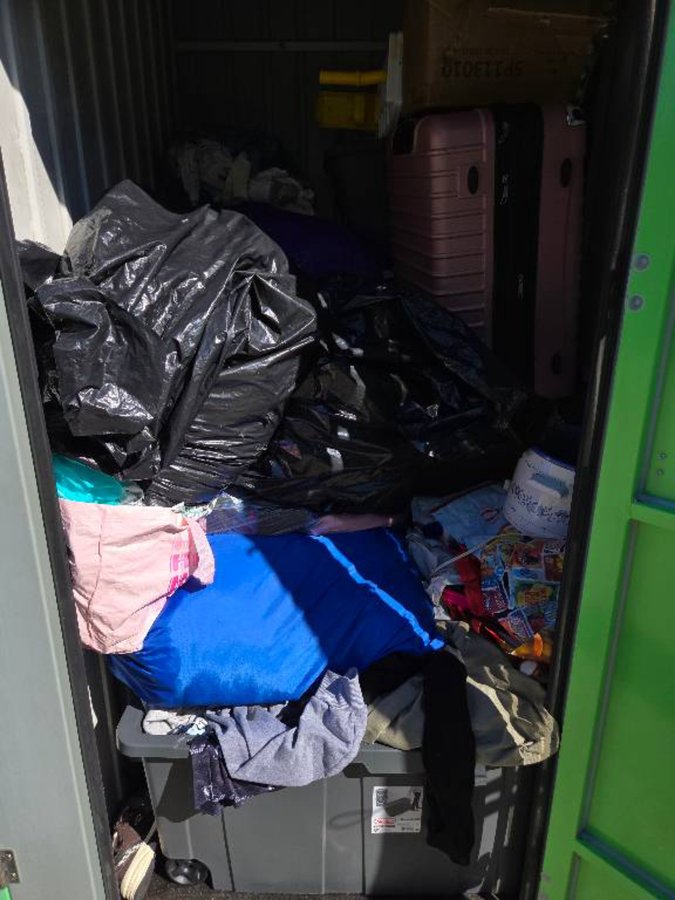4 x 5 storage unit in Hayward, CA