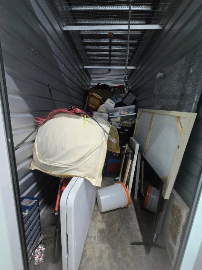 5 x 15 storage unit in Vancouver, WA