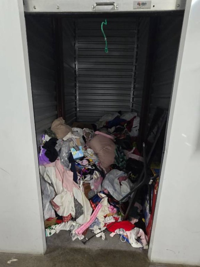 5 x 10 storage unit in Las Vegas, NV