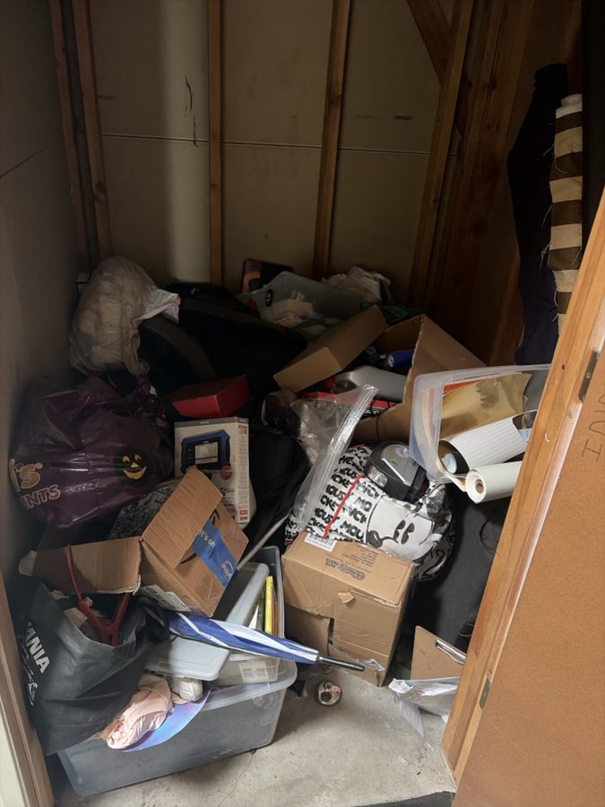 5 x 5 storage unit in San Bernardino, CA
