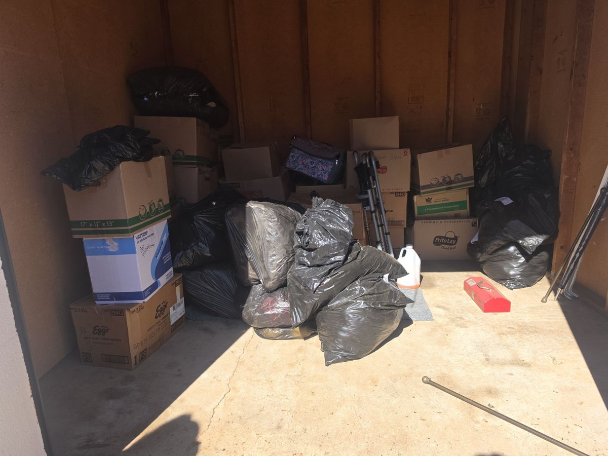 10 x 10 storage unit in Charlotte, NC