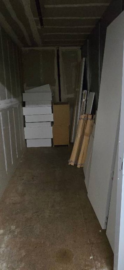 5 x 10 storage unit in Marina Del Rey, CA