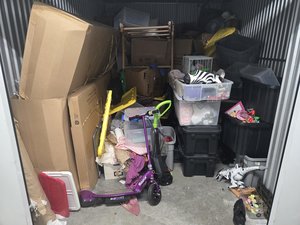 9 x 13 storage unit in Honolulu, HI