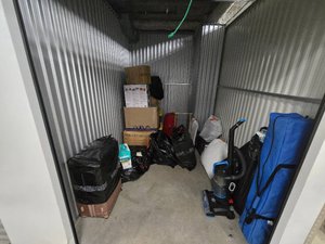 6 x 9 storage unit in Honolulu, HI