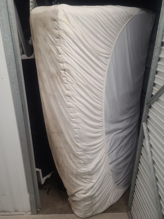 5 x 5 storage unit in Vancouver, WA