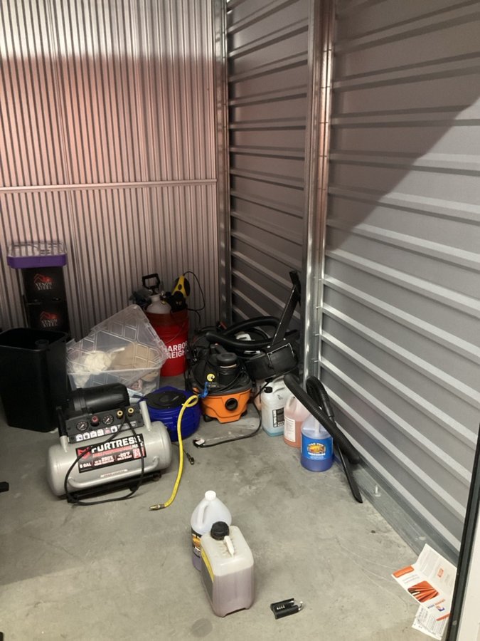 10 x 10 storage unit in Spring Valley, CA