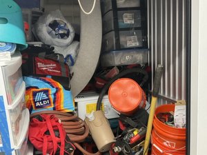 5 x 10 storage unit in Spring Valley, CA