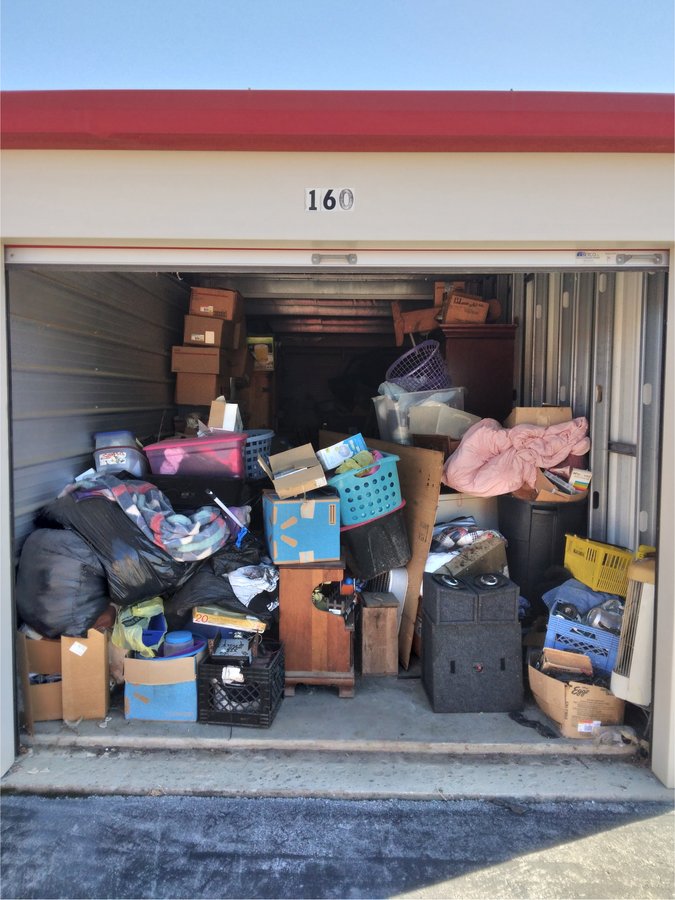 10 x 30 storage unit in Smithville, TN