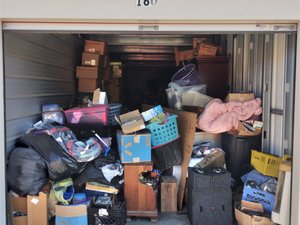 10 x 30 storage unit in Smithville, TN