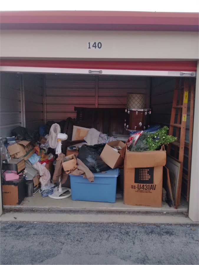 10 x 10 storage unit in Smithville, TN