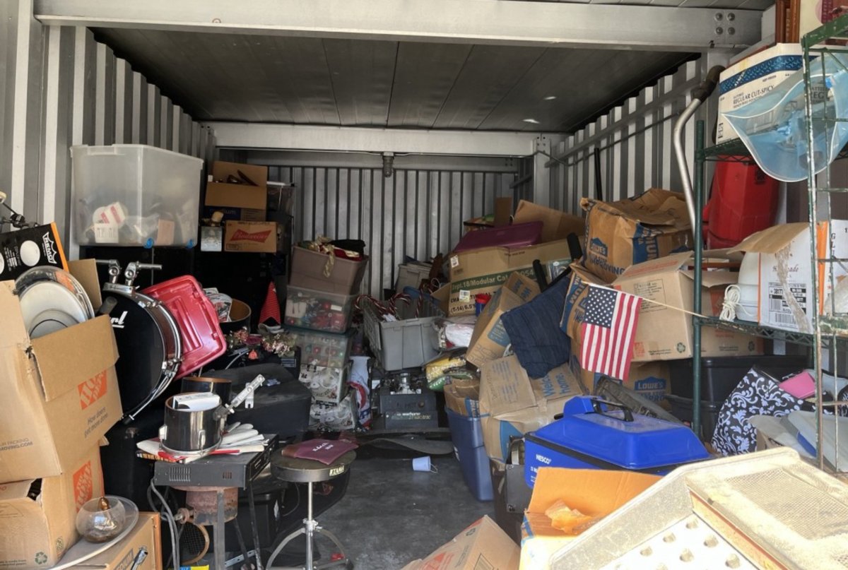10 x 25 storage unit in Chesapeake, VA