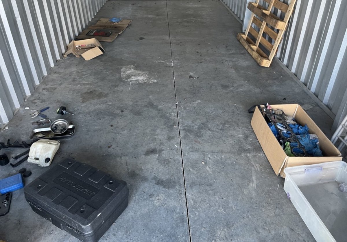 10 x 30 storage unit in Chesapeake, VA