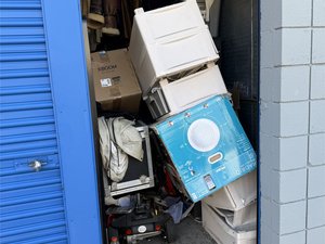 10 x 15 storage unit in Livonia, MI