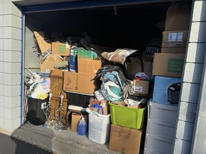 10 x 15 storage unit in Livonia, MI