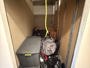 5 x 10 storage unit in Los Angeles, CA
