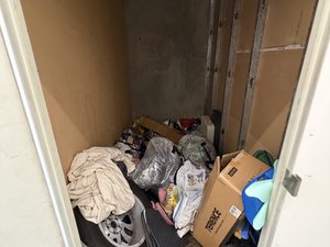 5 x 10 storage unit in Los Angeles, CA