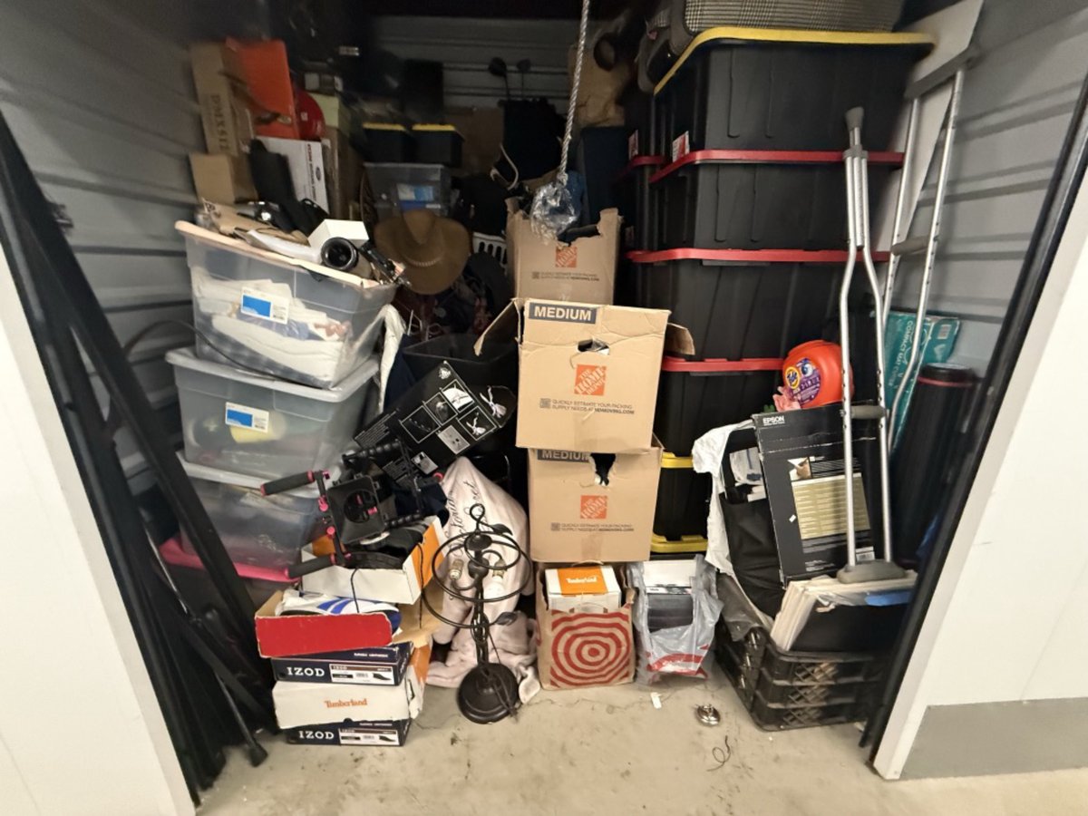 8 x 10 storage unit in Alhambra, CA