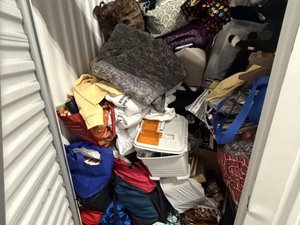 5 x 5 storage unit in Pasadena, CA