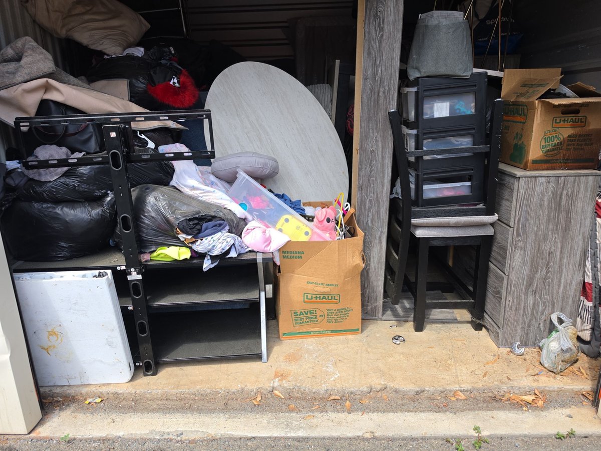 10 x 10 storage unit in Charlotte, NC