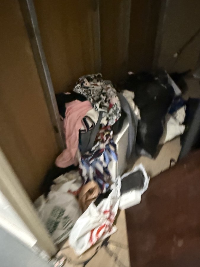 5 x 10 storage unit in Pasadena, CA