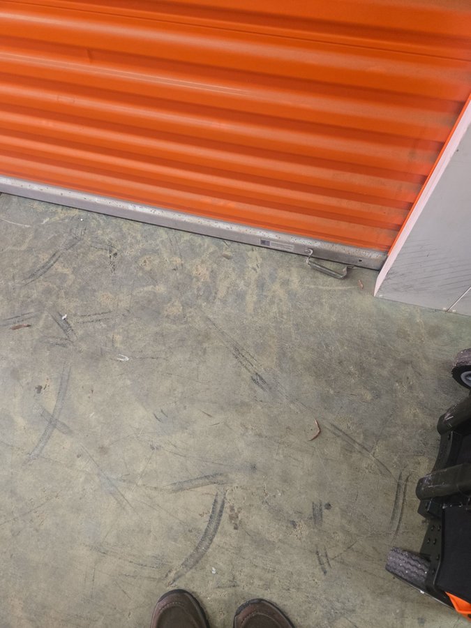 10 x 10 storage unit in Charlotte, NC