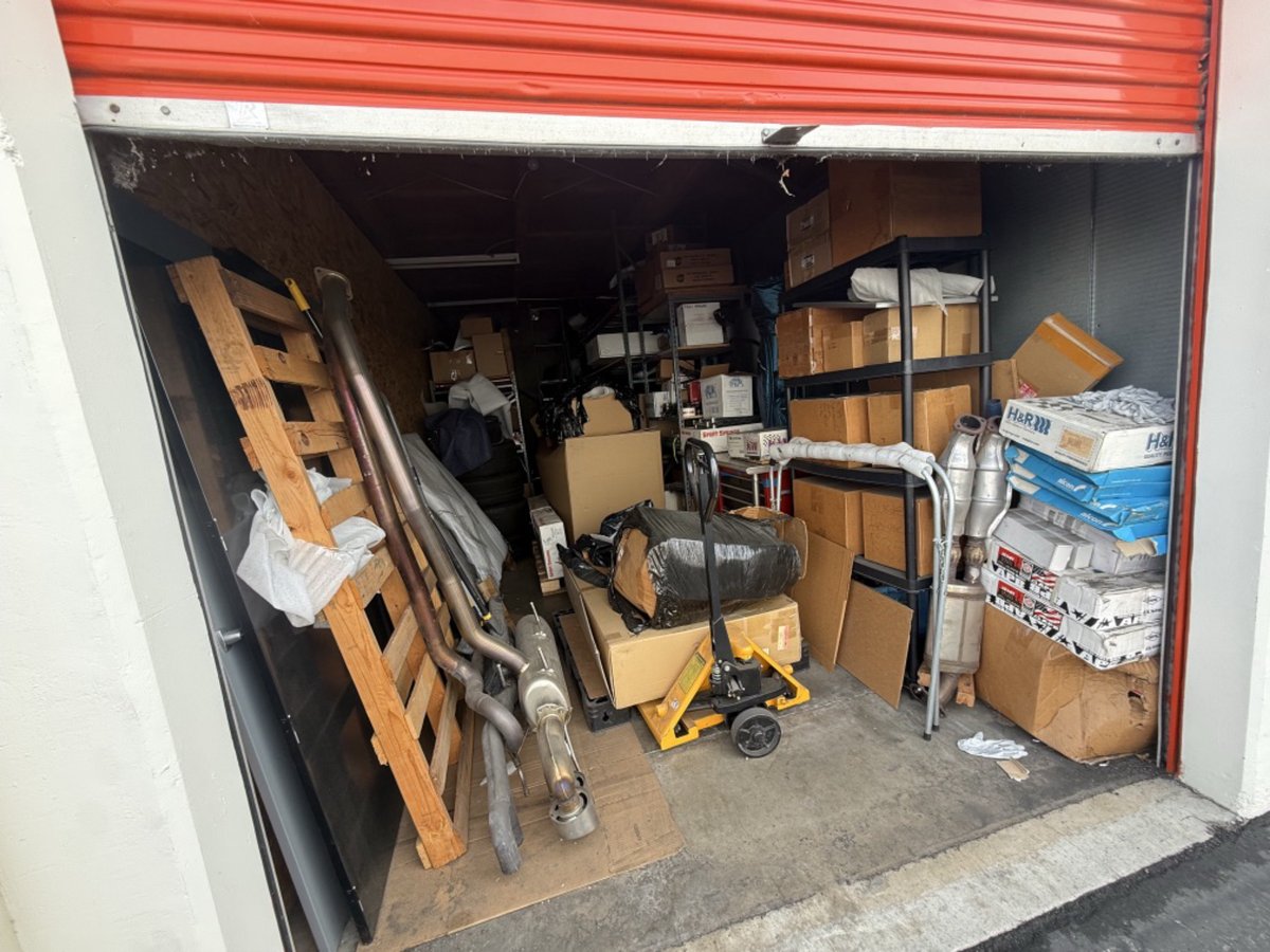 10 x 29 storage unit in Diamond Bar, CA