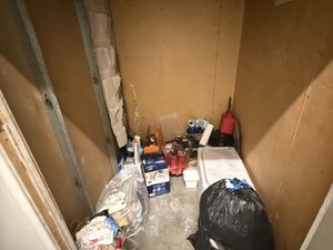 5 x 6 storage unit in Downey, CA