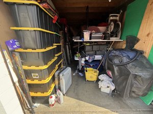 10 x 22 unit in City Of Industry