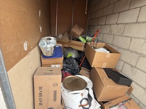 5 x 10 storage unit in Whittier, CA
