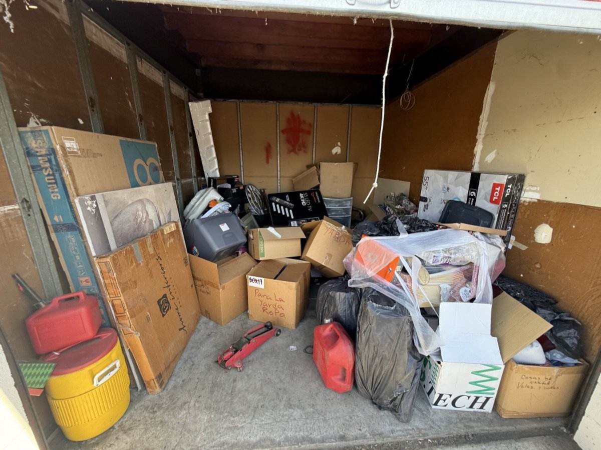 10 x 11 storage unit in City Of Industry, CA