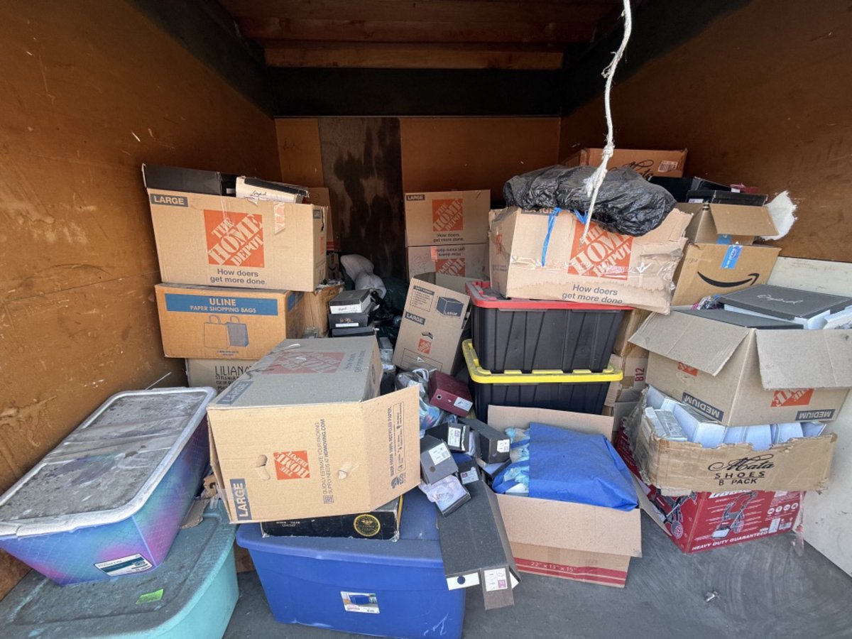 10 x 11 storage unit in City Of Industry, CA