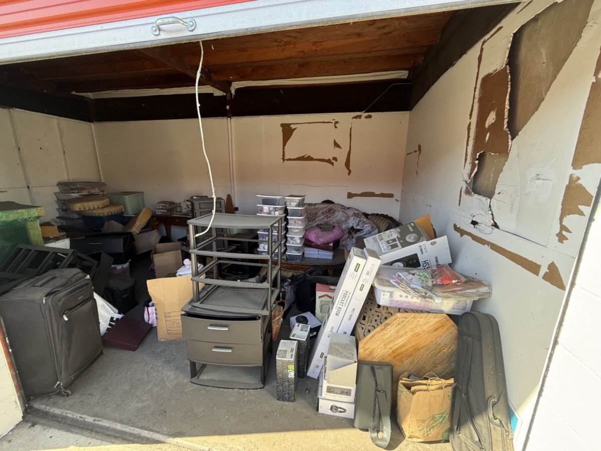 11 x 22 storage unit in City Of Industry, CA