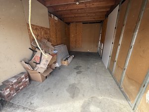 10 x 20 storage unit in Duarte, CA