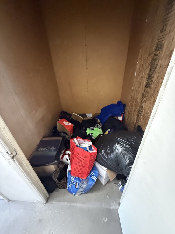 5 x 6 storage unit in Monrovia, CA
