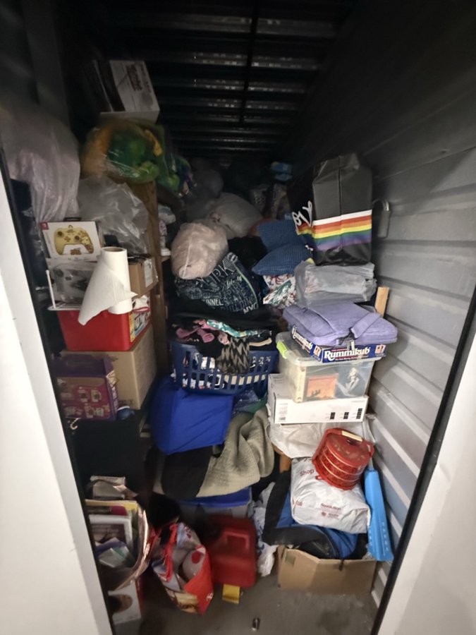 5 x 15 storage unit in Whittier, CA