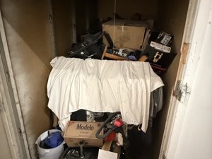 5 x 8 storage unit in Monterey Park, CA