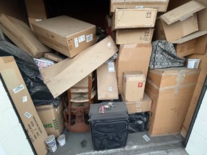 9 x 10 storage unit in Monrovia, CA