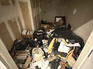 7 x 10 storage unit in Los Angeles, CA