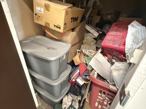 5 x 10 storage unit in Downey, CA