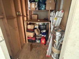 5 x 10 storage unit in Downey, CA
