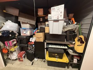 10 x 10 storage unit in Rancho Cucamonga, CA