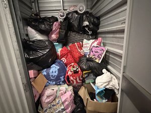5 x 5 storage unit in Montclair, CA